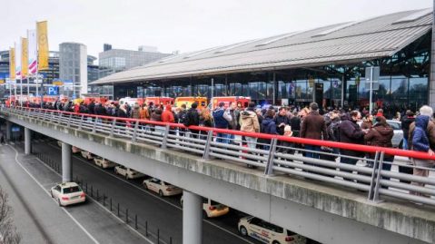 odeur-suspecte-l-aeroport-d-hambourg-ferme-temporairement